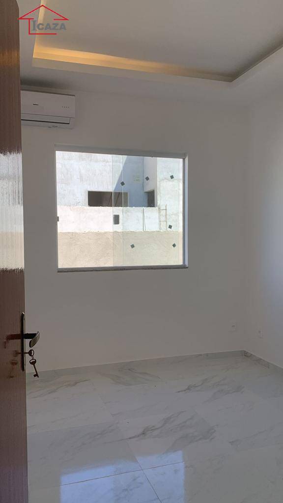 Casa à venda com 3 quartos, 102m² - Foto 11