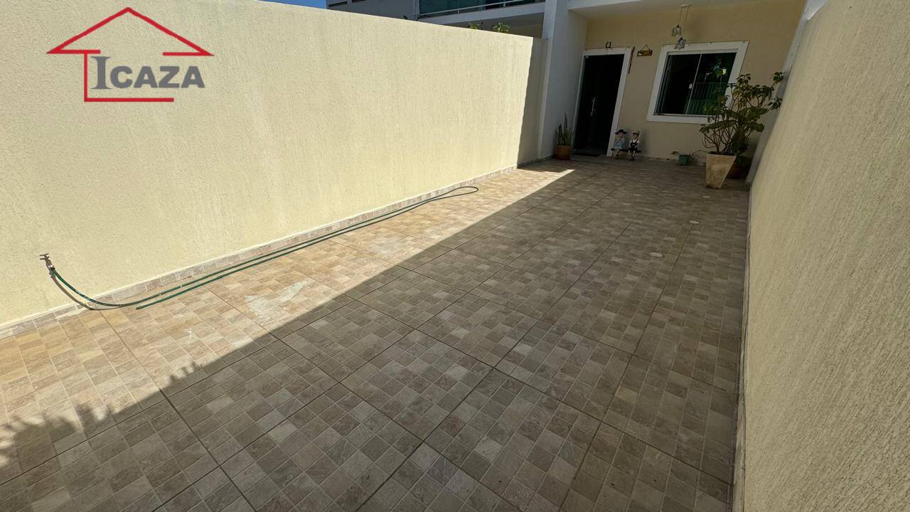 Casa à venda com 2 quartos, 120m² - Foto 27