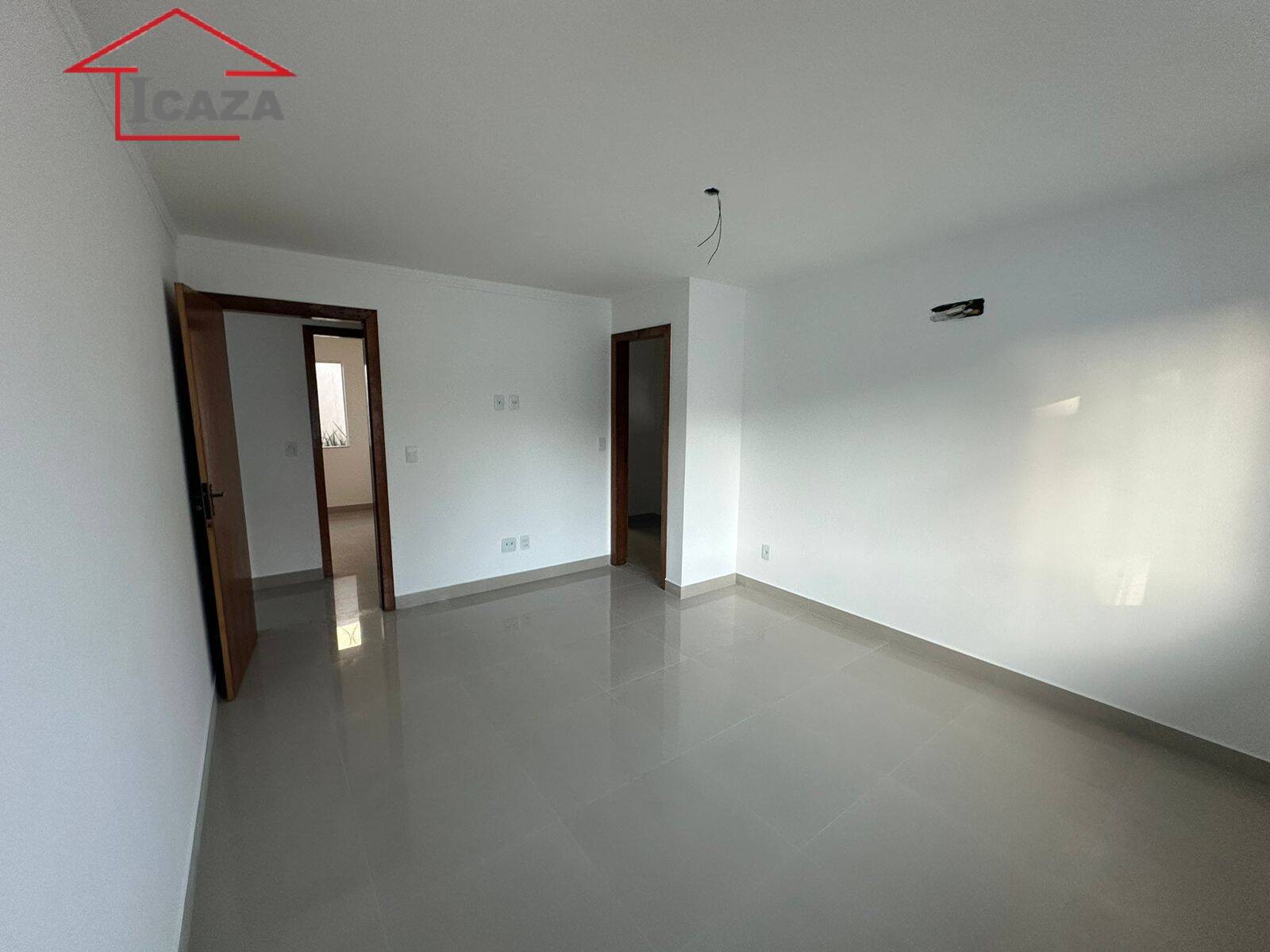 Casa à venda com 2 quartos, 91m² - Foto 9