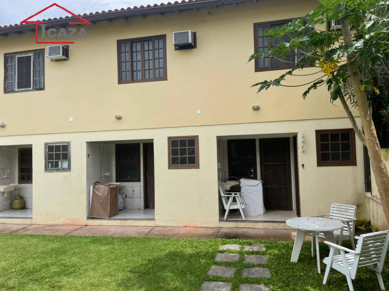 Casa à venda com 2 quartos, 70m² - Foto 3