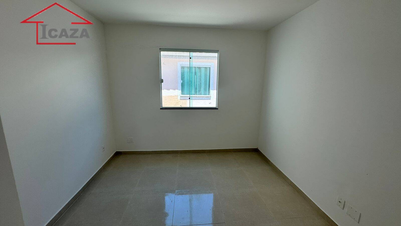 Casa à venda com 2 quartos, 57m² - Foto 11