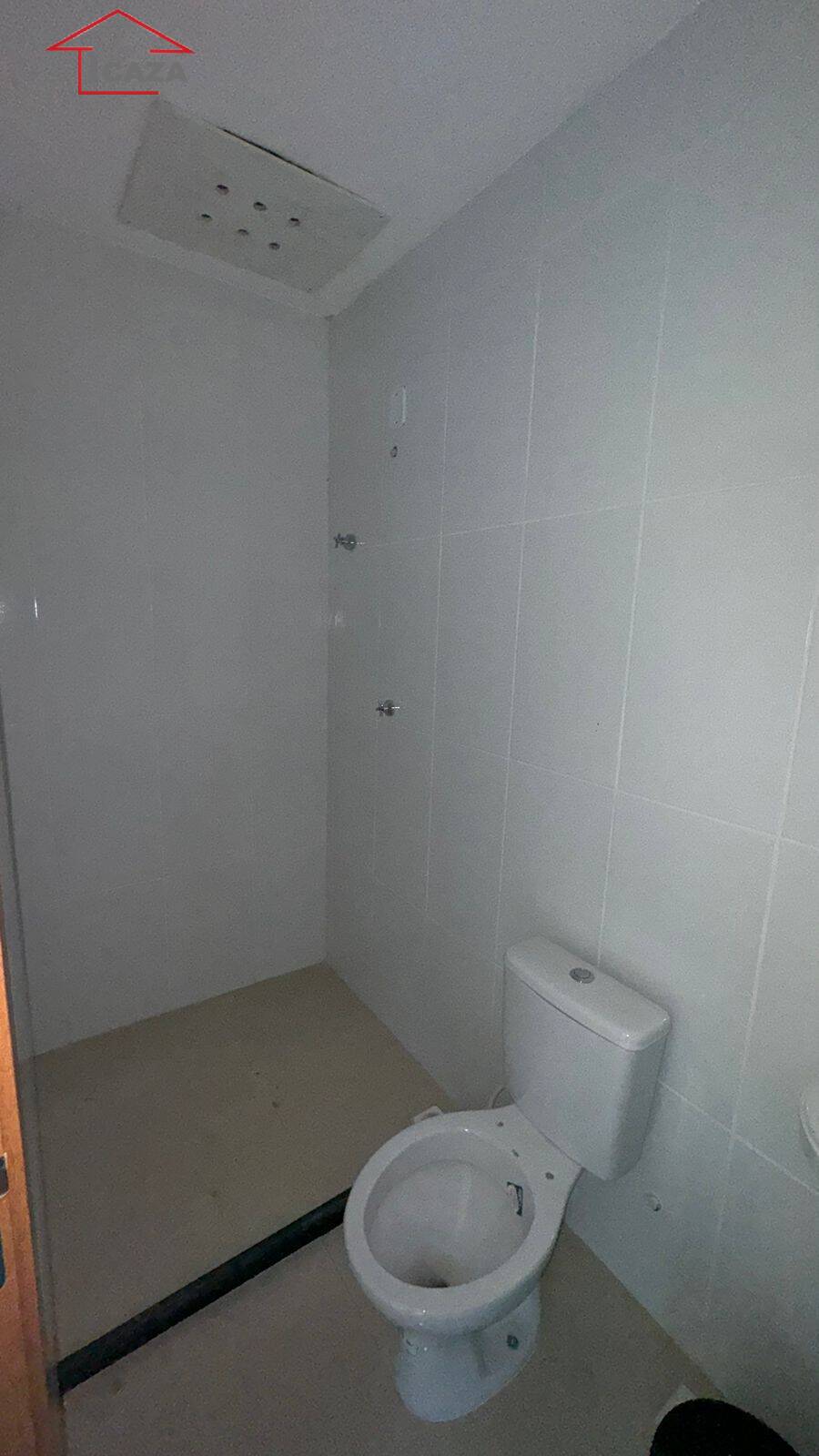 Casa à venda com 2 quartos, 57m² - Foto 13